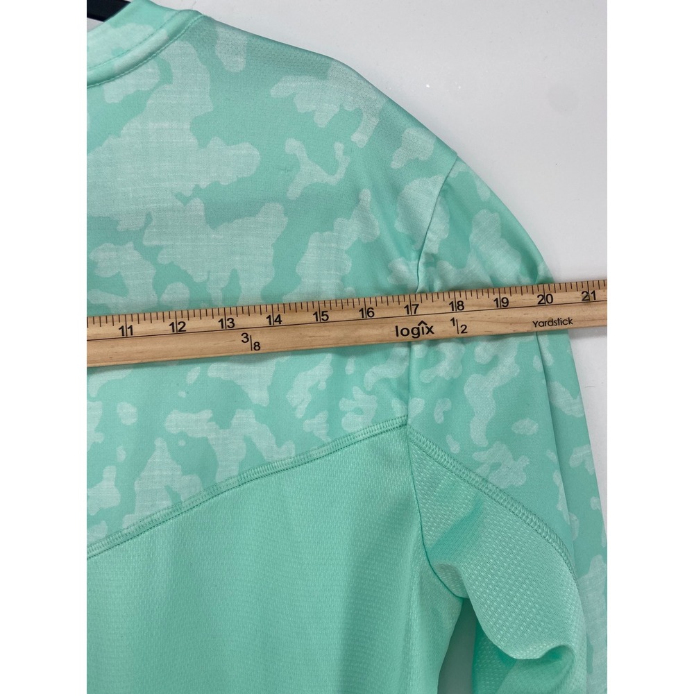 Huk Fishing Shirt Mens Medium Green Pursuit Camo Performance Long Sleeve UPF - Picture 4 of 6